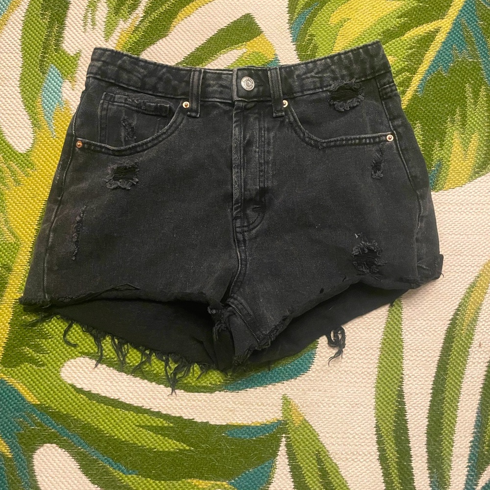 *Wild Fable* High Waisted Cut Off Shorts